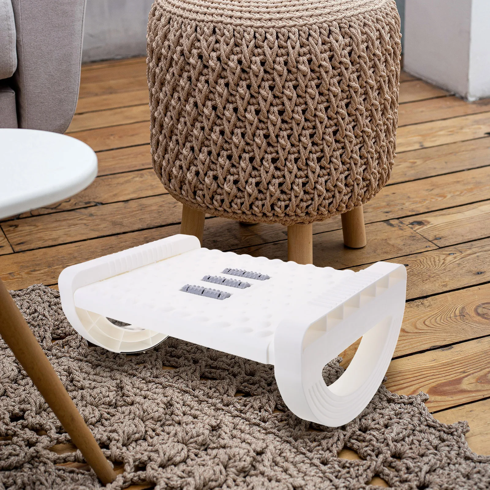 

Sturdy Office Foot Under Desk Non-Slip Footstool Practical Bathroom Toilet Step Fatigue Relief Raised Footrest Plastic