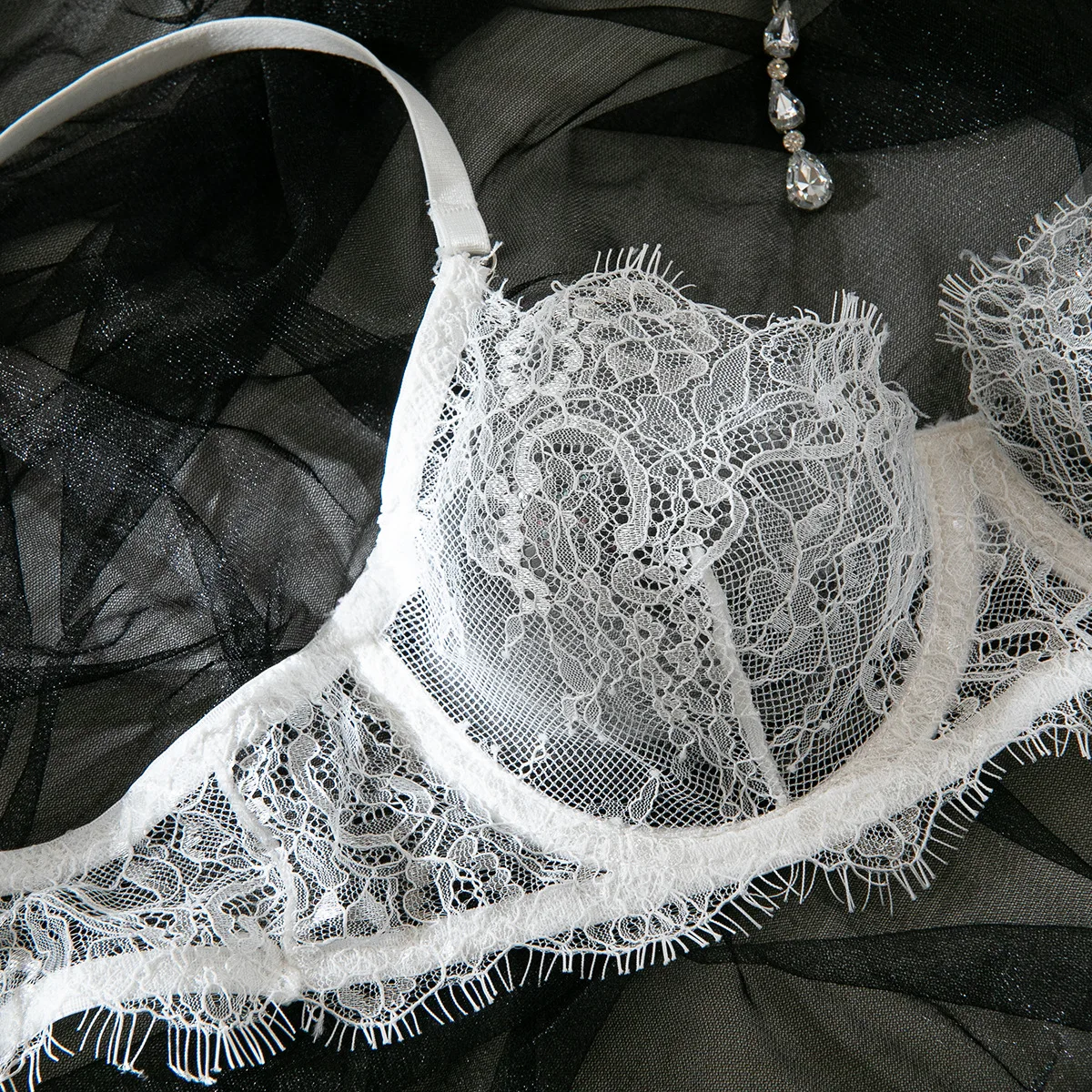 Conjunto de lingerie fino oco para mulheres, roupa íntima sexy de renda, sutiã branco, roupa exótica em perspectiva, estilo francês, 2 peças