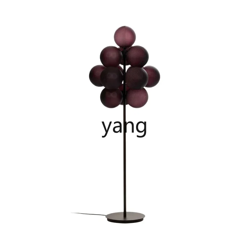 

lmm living room floor ornament next to the sofa, high-end design modern floor ornament