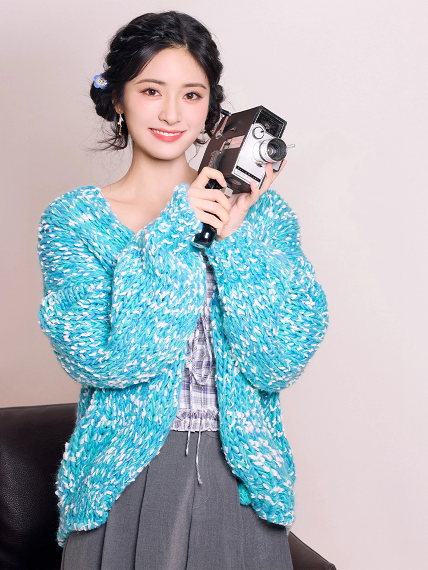 

Unique Beautiful Lake Blue Knitted Open Cardigan Sweater Top for Women Spring 2026 Celebri Scylla Moon Loose Fit Warmth