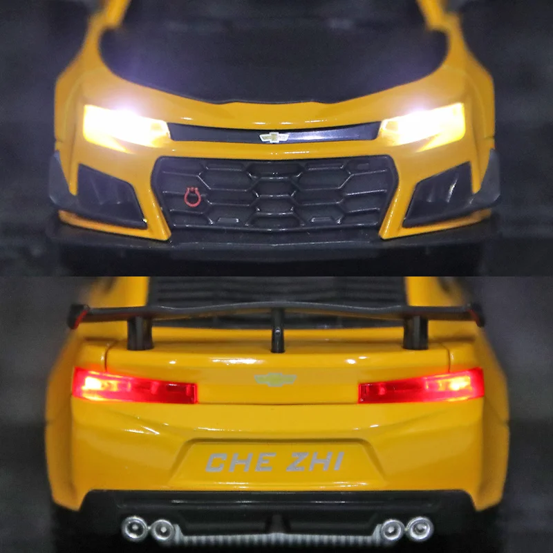 1:24 Chevrolet Camaro Bumblebee aleación supercoche modelo puertas y capó del motor, el maletero se puede abrir detalles ricos, mano de obra fina