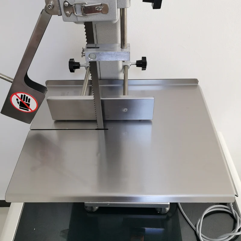 เครื่องตัดเนื้อไฟฟ้า เครื่องตัดกระดูกอัตโนมัติเต็มรูปแบบ เครื่องเลื่อยกระดูก เครื่องเลื่อยกระดูกสแตนเลส