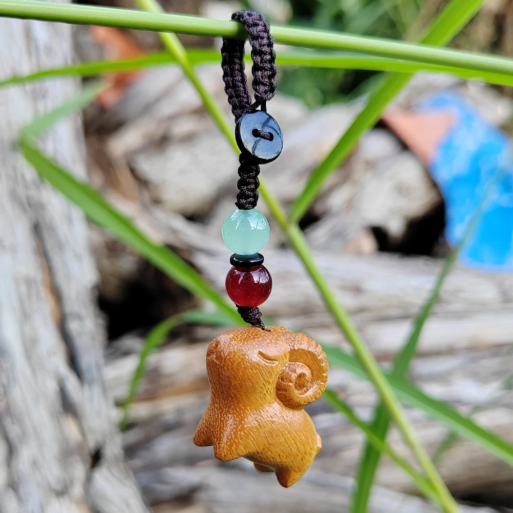 Hand-Carved Wooden Lamb Pendant, New Chinese Style, Cartoon Style, Suitable for Carrying Around, Keychain, Bag Pendant, Holiday Decoration, Hanging Decoration, New Year Gift, Christmas Gift