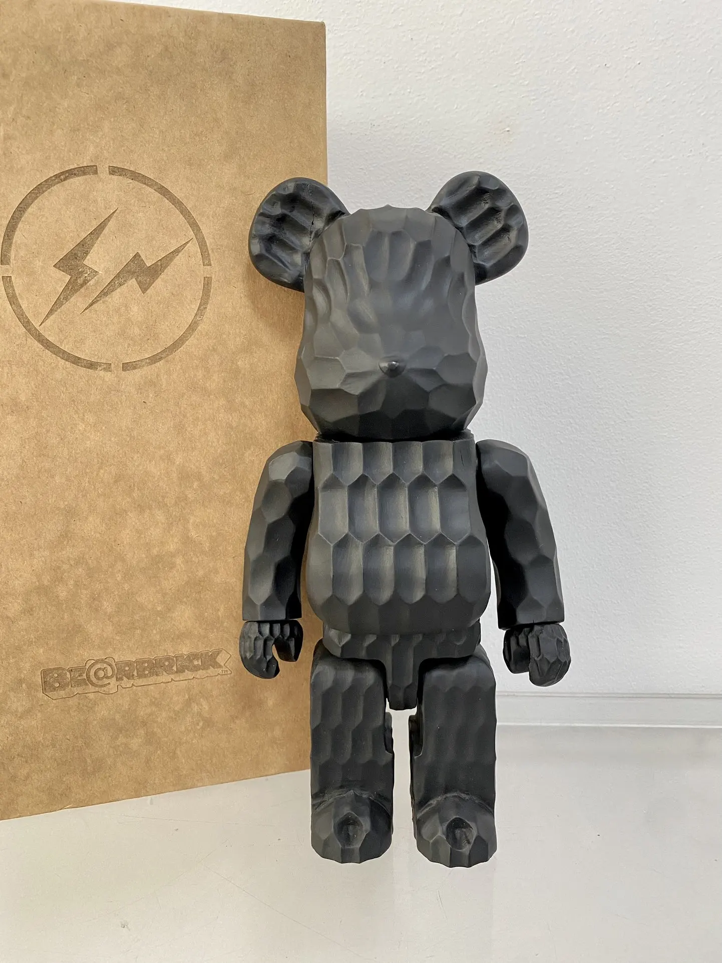 Bearbrick 400% Ebony Lightning Bear Wave Surface 28cm Height Solid Wood Handmade Joints Can Rotate Gift Doll