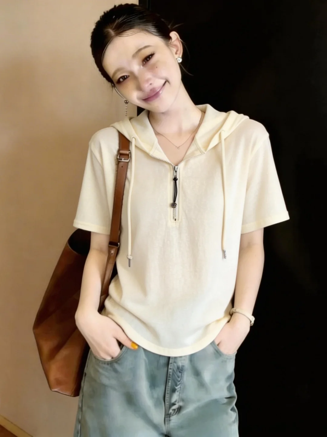 

Slimming V-Neck Hoodie T-Shirt Women's Summer Fashion plus Size Short Sleeve Base Shirt Korean Style Chic Commute Casual Wear