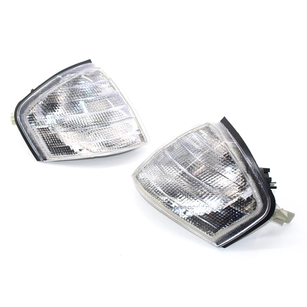 

Pair of Corner Lights for MercedesBenz C Class W202 1994 2000, Turn Signal Lamps, Simple Installation, Unique Style