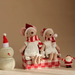 H13/15Cm White Sweater Christmas Mouse Suitable for Miniature Furniture and Mini House Decorations