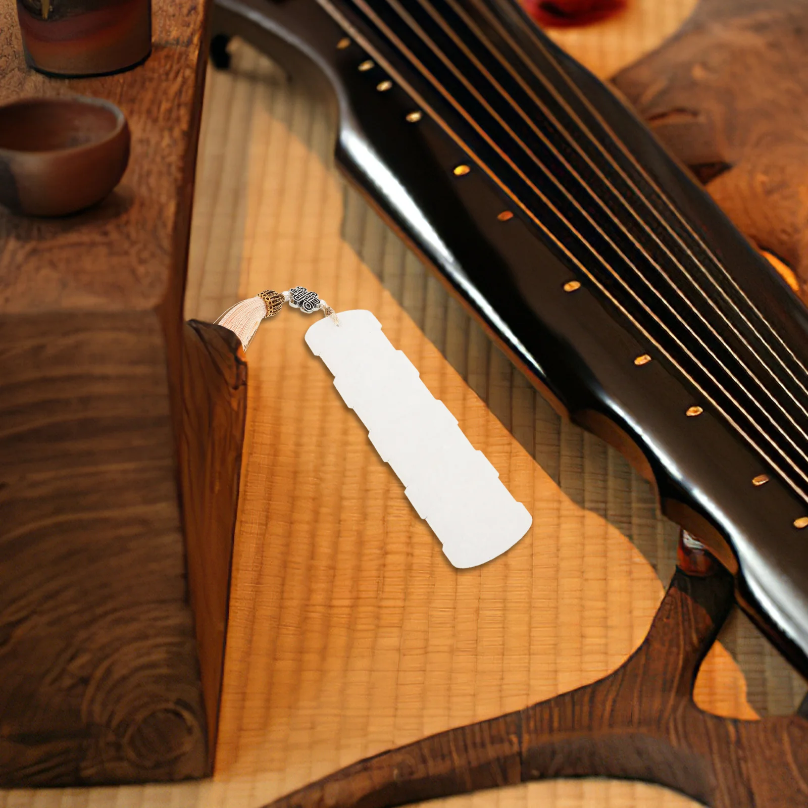 

Guzhengs Nail Plate Rectangle Elegant Gold Tassel Perfect Storage Board for Guzhengs Finger Nail Accessories Chinese String