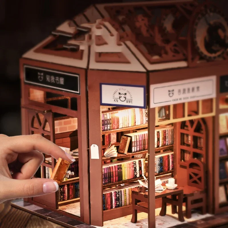 Animação kawaii micro mundo livro casa diy cabine artesanal pequena casa modelo montado blocos de construção brinquedo casa presente aniversário