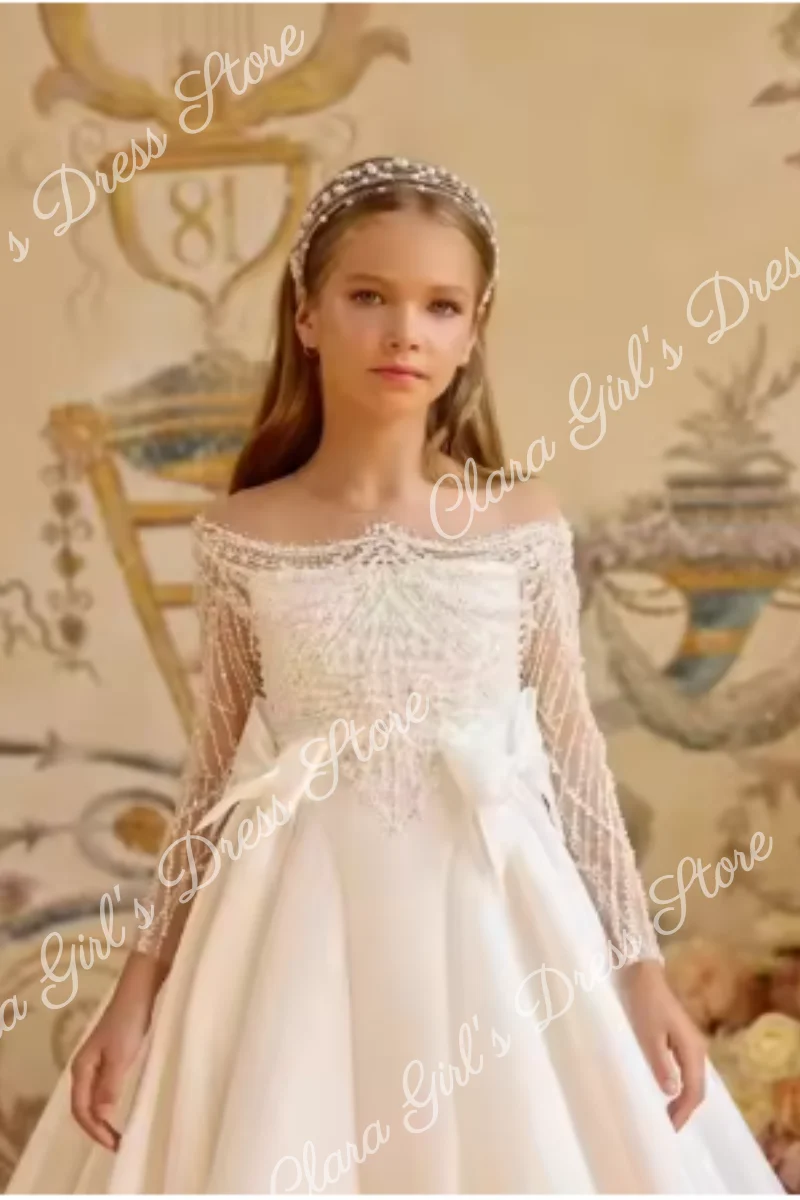 فساتين فتاة الزهور البيضاء لحفلات الزفاف مطرز مع الأقواس الكرة ثوب الطابق طول طفلة عيد ميلاد الكرة أثواب مخصصة