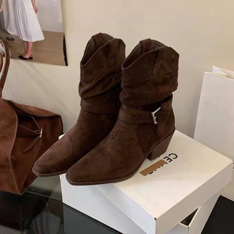 

Women's Boots Autumn Winter Retro Suede Middle Cylinder Ankle Boots Comfortable Rubber Sole Soft Sole Snow Boots Plus Size 40 41