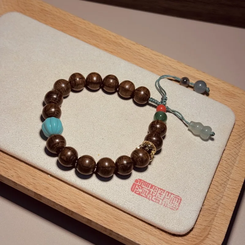 Six-string prayer Chinese-style dragon-reducing wooden Buddhist beads a bracelet for playing with and appreciatin