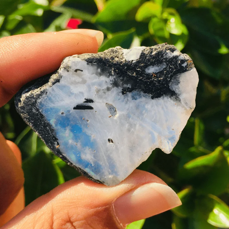 1pc Rainbow Moonstone Raw Stone | Natural Stone With Iridescent Rainbow Flash, Rough Mineral For Wedding/Party Decorations
