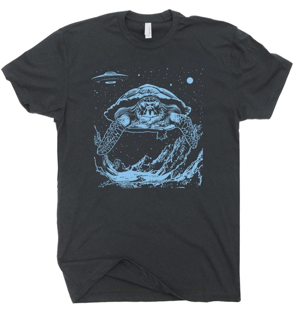 Sea Turtle Shirt Cosmic Turtle T Shirt for Women Men Guys UFO Graphic Tee Tortoise Shirt Retro Space Theme T Shirt