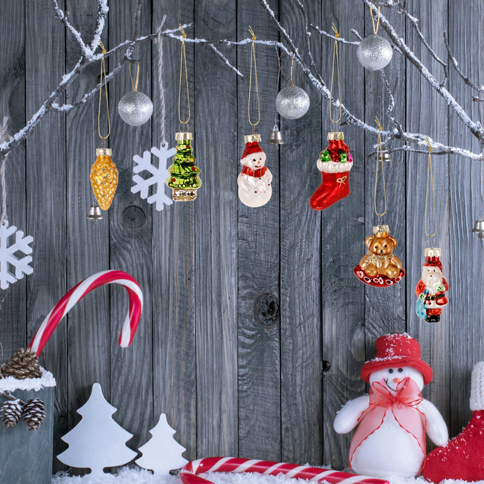 

6Pcs Christmas Tree Hanging Ornaments Lovely Compact Xmas Pendants Festive Decor Ideal for Xmas Party Props and Holiday