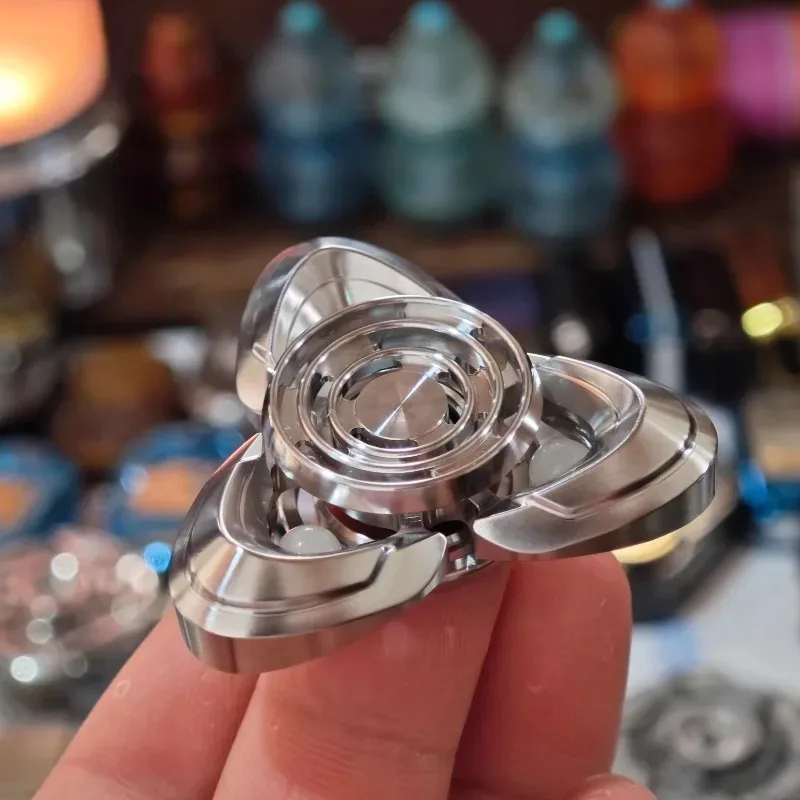 YHEDC Magiczny Nóż Wzór Mechaniczny Stal Nierdzewna Fidget Gyro Dekompresja Zabawka Biurkowa Prezent