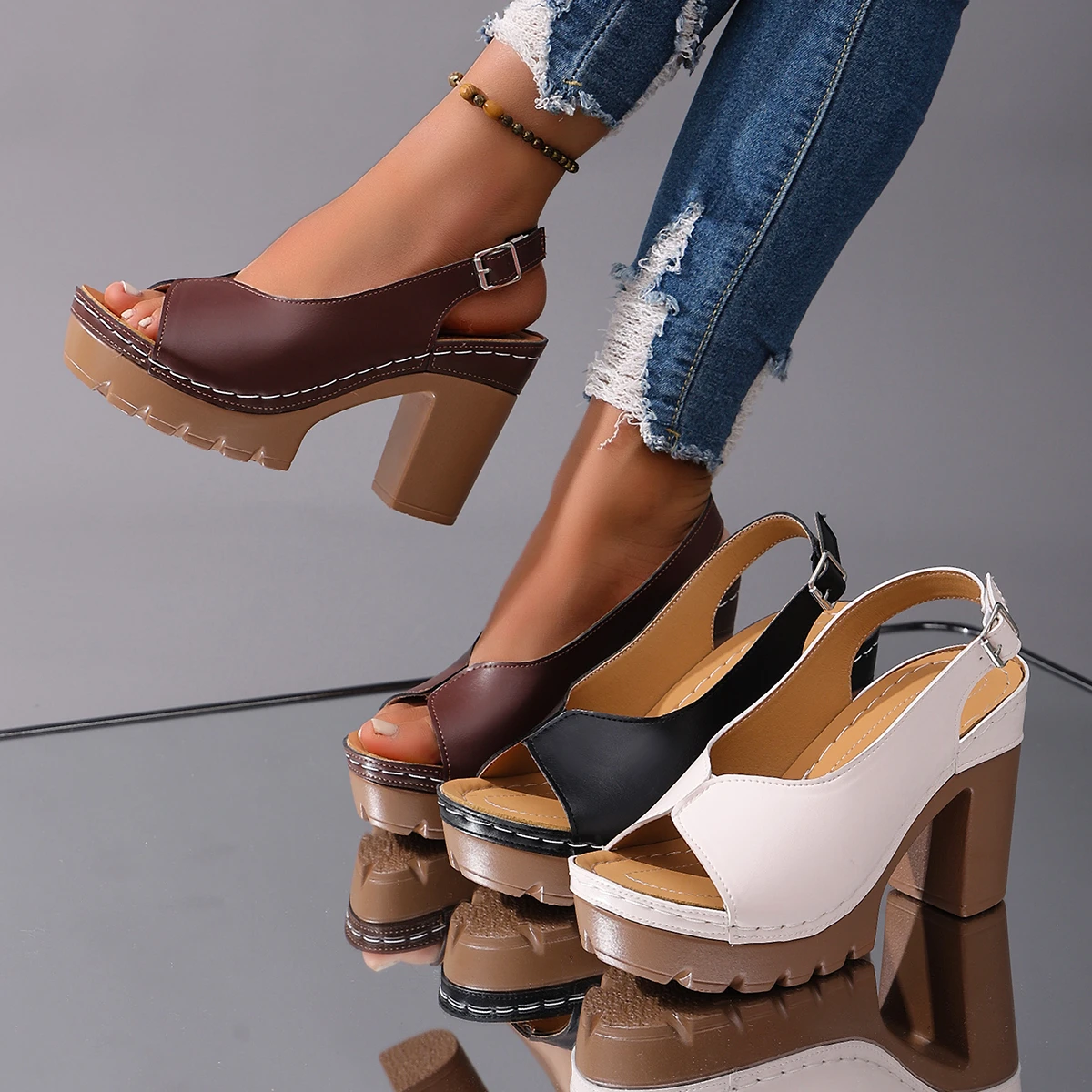 

*Summer Hot Selling Comfortable Fish Mouth Beach Casual Sandals for Women's Fashion New Elegant Banquet High-heeled Sandals