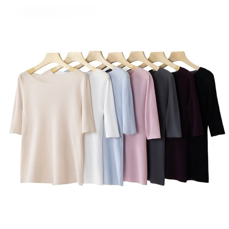 Damska Jesienna Nowa Bezszwowa Ultracienka Koszulka Dzianinowa z Mieszanki Lyocellu, Jedwabiu Morwowego i Naturalnego Jedwabiu, Wyszczuplająca, z Efektem Wodnej Falki