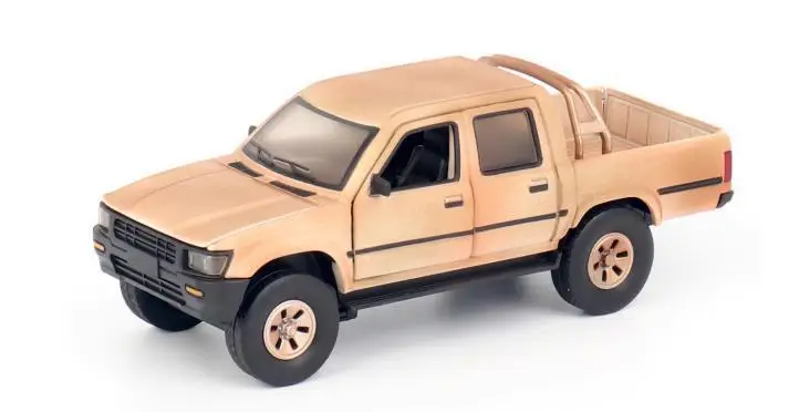 

1/32 Rare New Arrival Special Price Diecast Metal Japanese Classic Pickup Truck Model Furniture Display Collection Toys