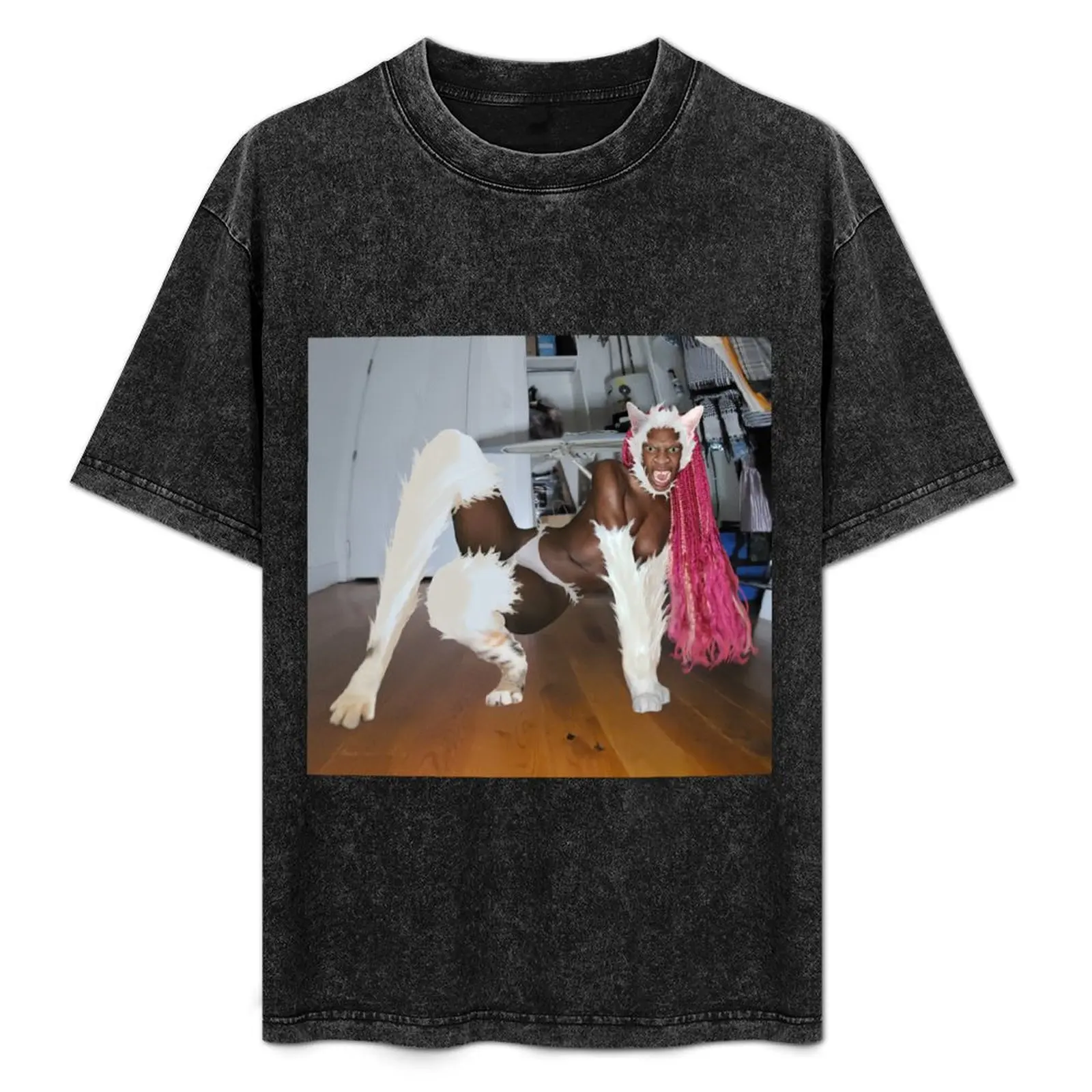 

No Booty Just Thoughts T-Shirt Labor Work Casual T-Shirt