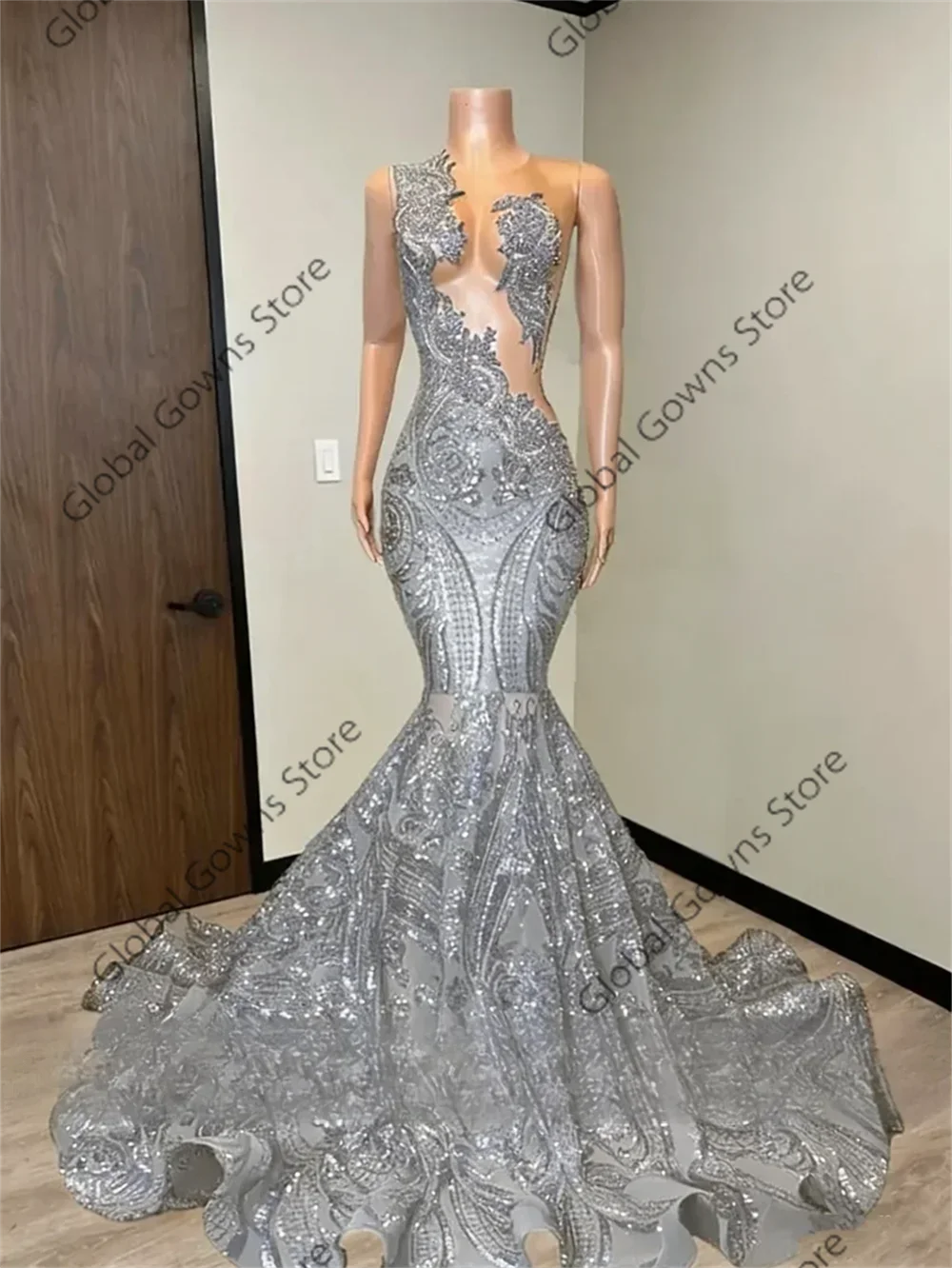Sparkly Royal Blue Diamonds Prom Dress Black Girls Sequins Gown Bead Crystal Rhinestones Wedding Birthday Party Dress Customized