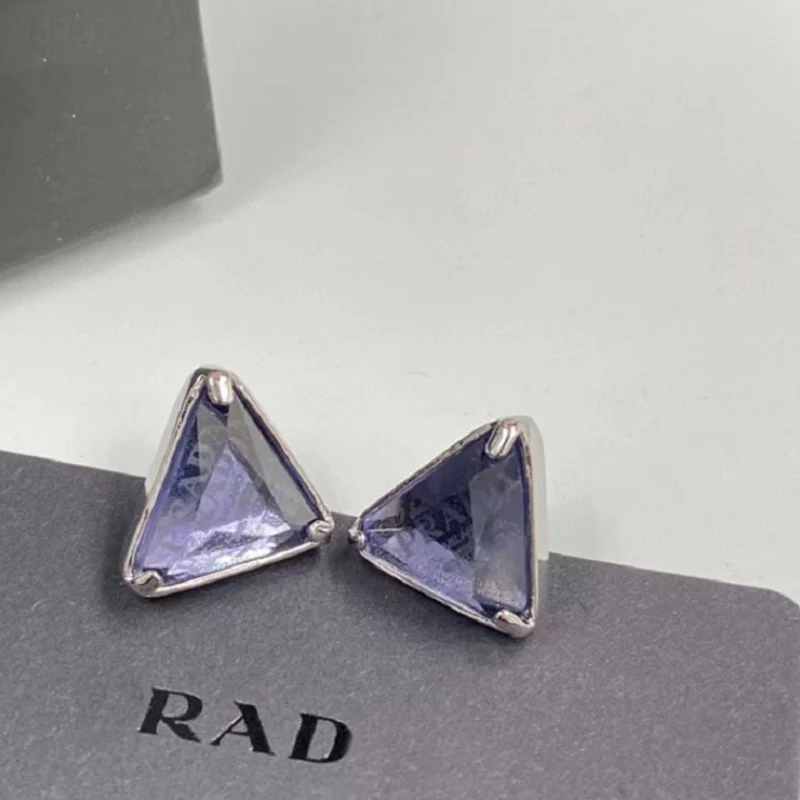 

Bobokiki Jewelry Fashion Triangle Titanium Steel Micro-Inlaid AAA Zircon Silver Needle Luxury Palace Retro Geometric Earring