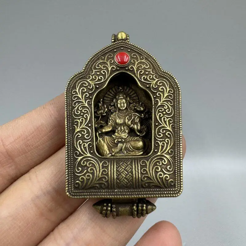 

Antique copper collection Tibetan style Gawu box Tara Bodhisattva Buddha plaque retro amulet hanging decoration