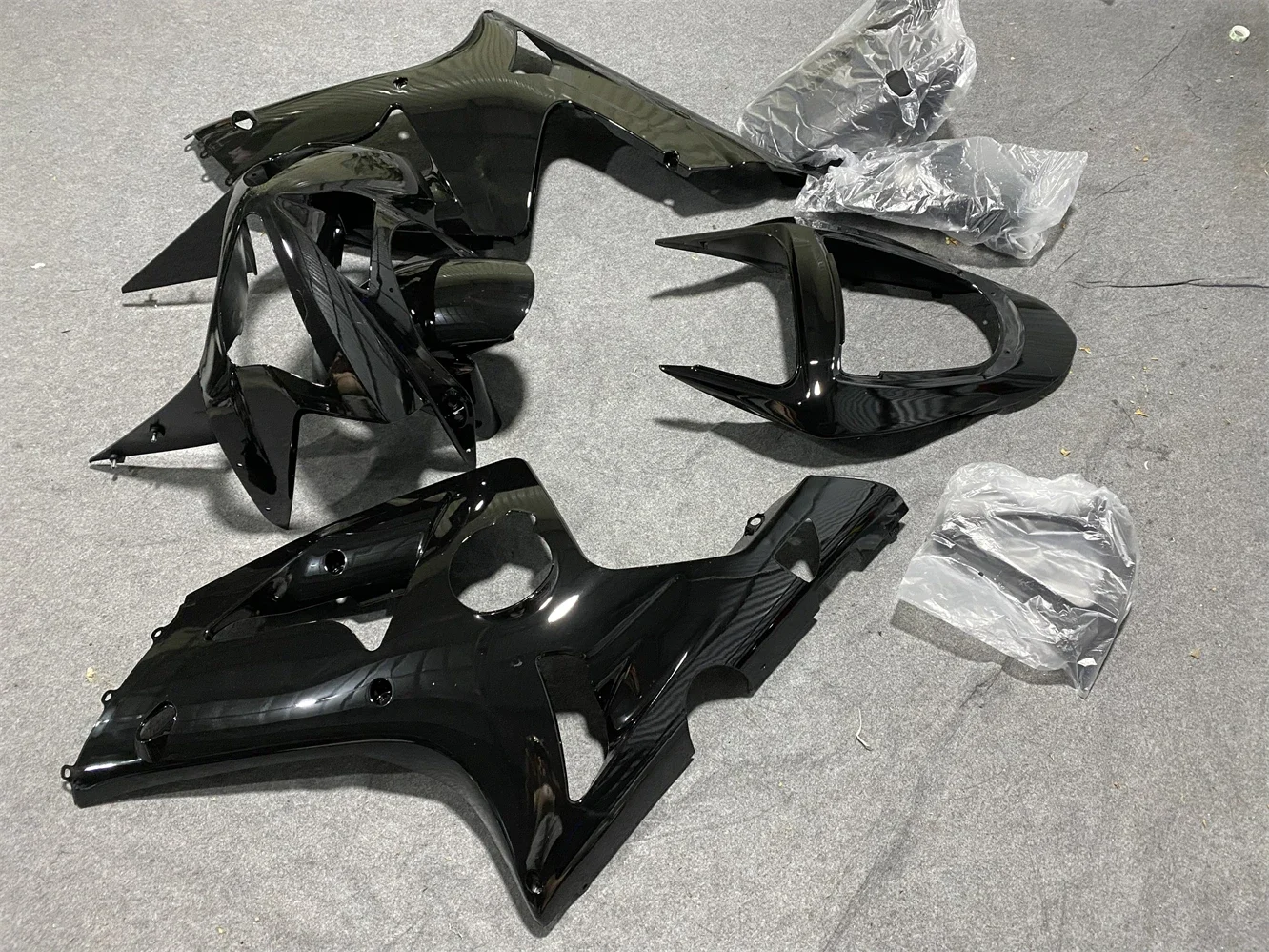 Injection Fairing kits 100% fit for NINJA ZX 6R 2003 2004 fairings zx6r 03 04 all gloss black bodywork sets