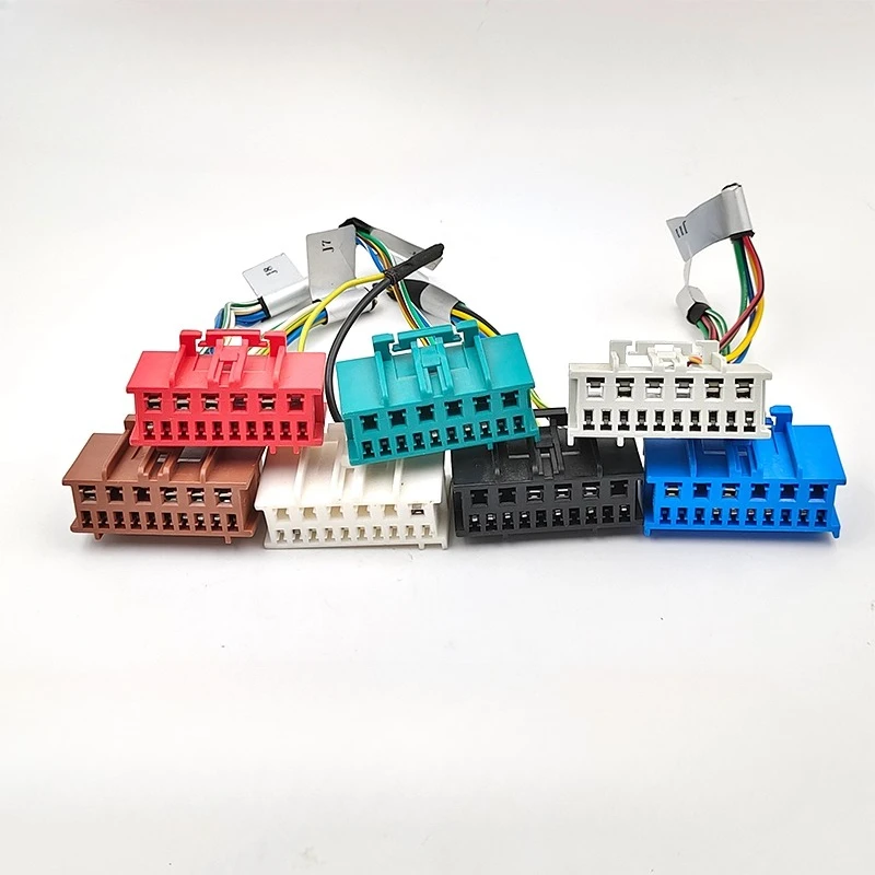 

1PC for Cadillac BUICK Chevrolet Body insurance box BCM body controller module harness plug