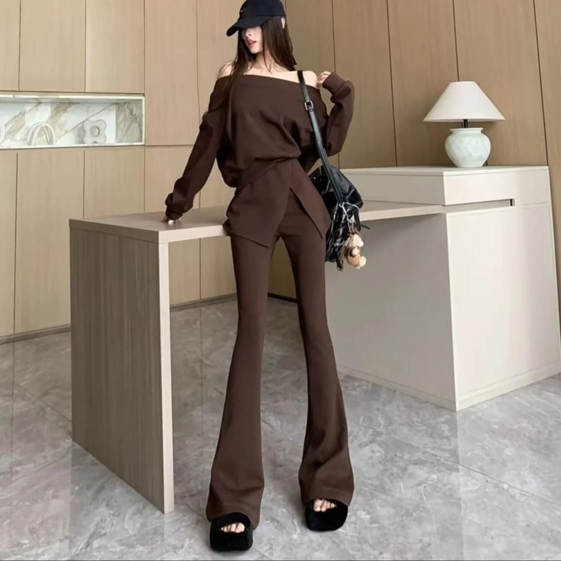 Calças bootcut kawaii feminino simples básico liso detalhe extravagante decorado embelezado bordado padrão de impressão floral listrado