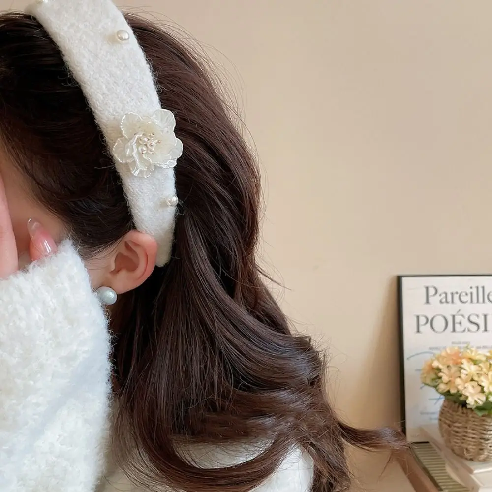 

Korean Style Flocking Flower Headband Sweet Exquisite Floral Pearl Hair Hoop Vintage Non-Slip Wide Edge Hairband Lady