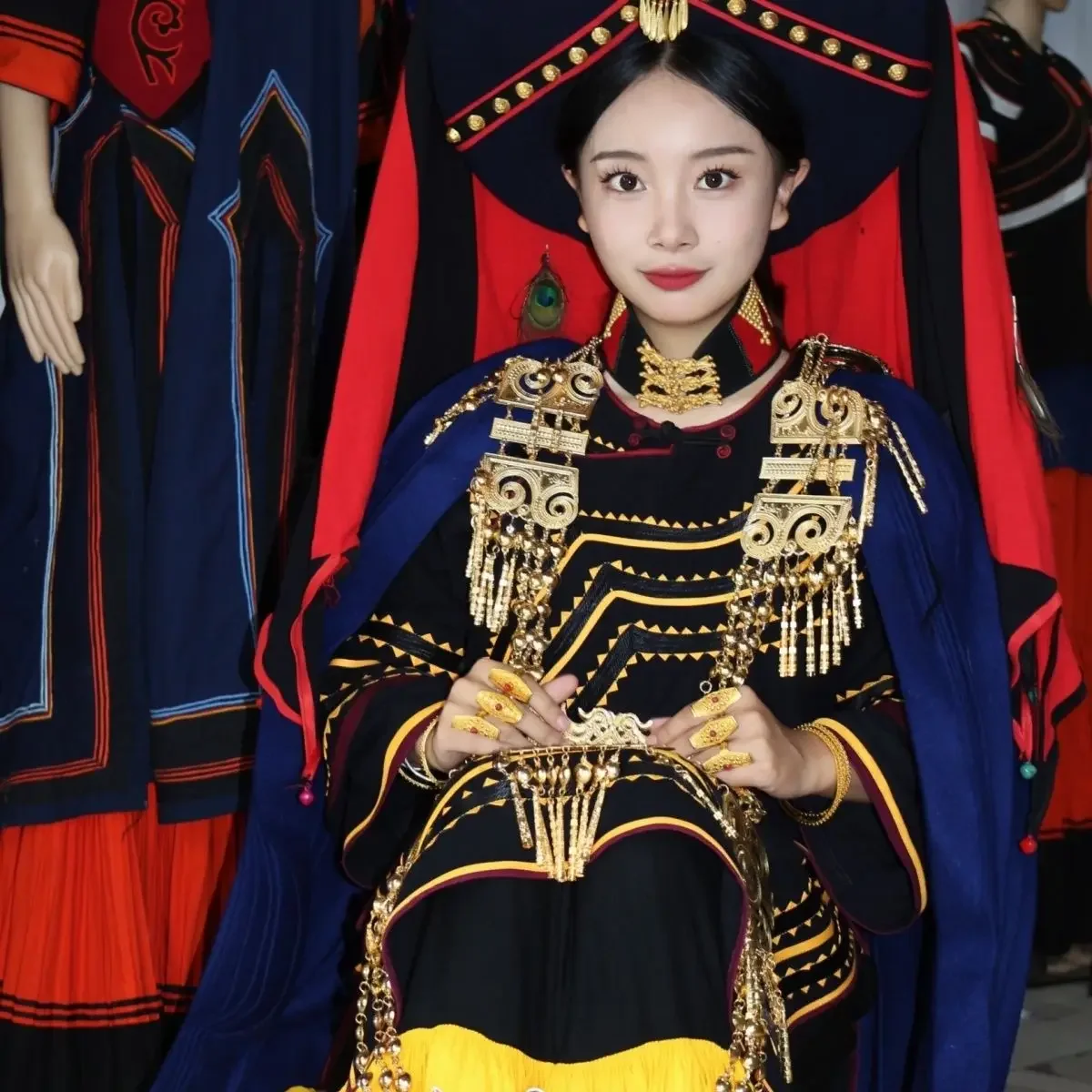 Chinese ethnic costumes, a complete set of Liangshan Yi bride suits