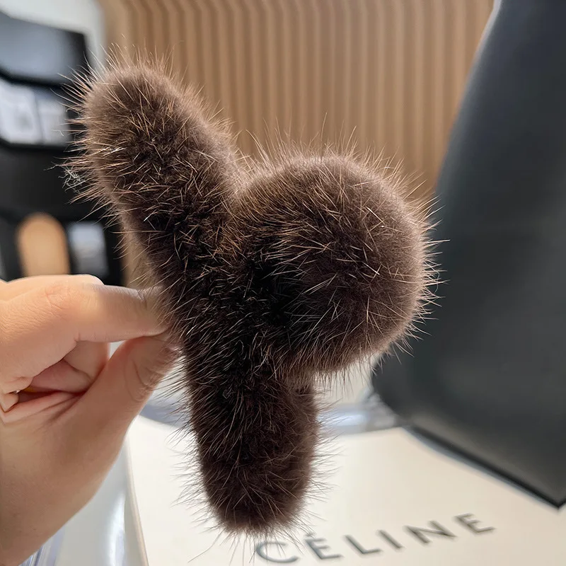 New Real Mink Fur Barrettes Winter Fluffy Hair Claw Elegant Acrylic Hairpins Clip Crab Headwear for Women Girls Hair Accessories