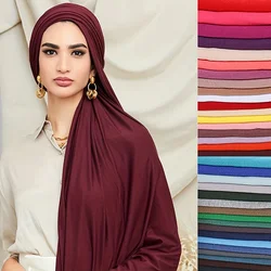 Sciarpa Hijab in cotone Jersey all'ingrosso scialli elastici in tinta unita per le donne fasce musulmane sciarpe semplici da donna copricapo 180*80cm