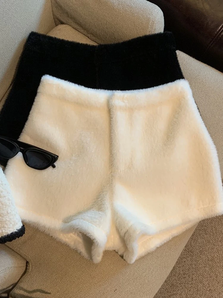 شيك فو الفراء الحلو قصيرة المرأة مثير ضئيلة عالية الخصر البسيطة السراويل موضة الكورية خريف شتاء دافئ الإناث الصلبة أنيقة السراويل جديد #1