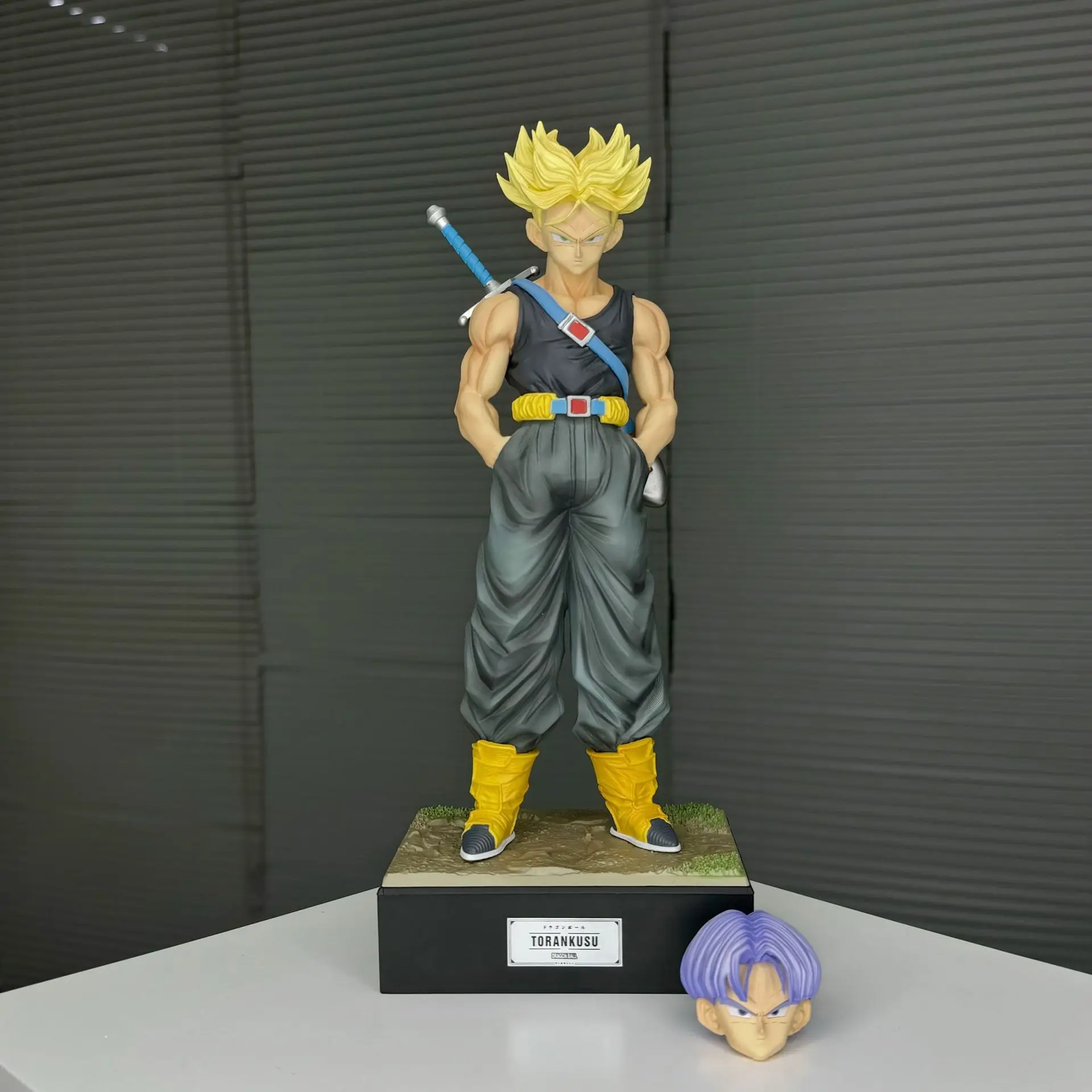 Dragon Ball Infinity Z Warriors Infinite Trunks Dual Head Sculpt Anime Figure Model