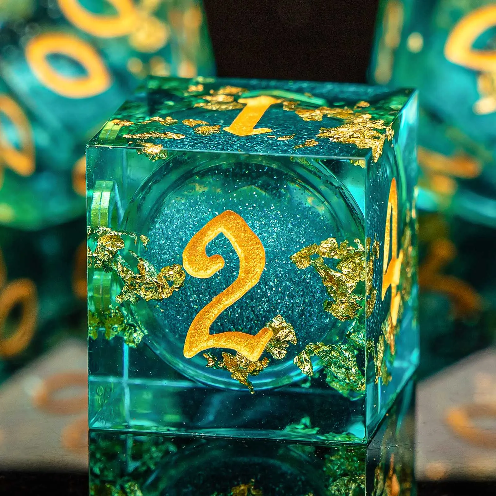 

Liquid Core D&D Dice Set DND, Sharp Edge Resin Dungeon and Dragon Dice Set, RPG Role Playing D and D Dice D20 D12 D10 D8 D6 D4
