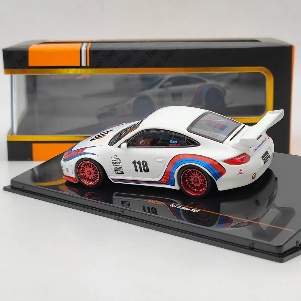 IXO 1:43 for 911 Spyder #118 OLD AND NEW 997 White MOC321 Diecast Models Car Limited Edition Collection Auto Toys Gift