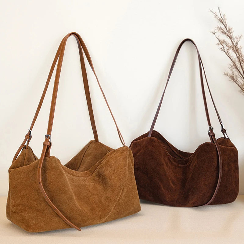 หนังนิ่มผู้หญิงToteกระเป๋า2025ใหม่Niche Designหมอนขนาดใหญ่กระเป๋าFrosted Cowhide Vintageผู้หญิงHands-Onไหล่กระเป๋า