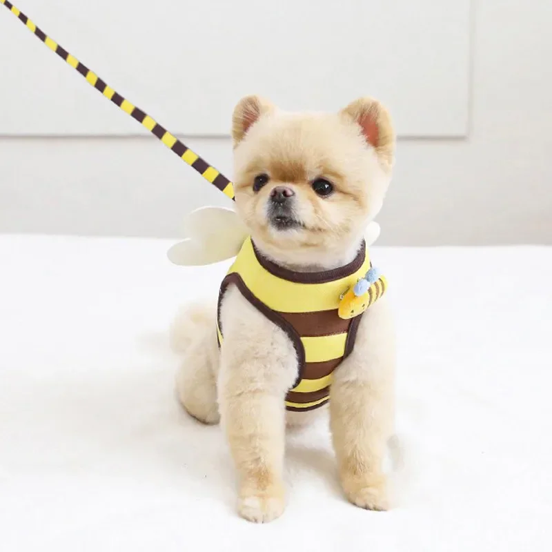 

Kawaii Bee Design Pet Harness Leash For Dog Cat Pet Outdoor Clothes Supplies