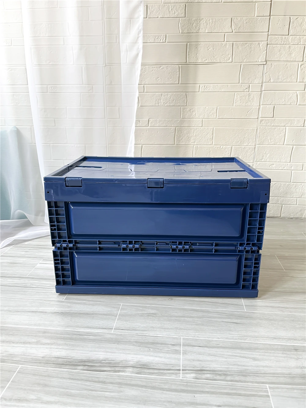 Promocja: Składany pojemnik 65L w kolorze granatowym, plastikowy, składany kosz do przechowywania z otwieraną przednią klapą, idealny na kemping i do domu.