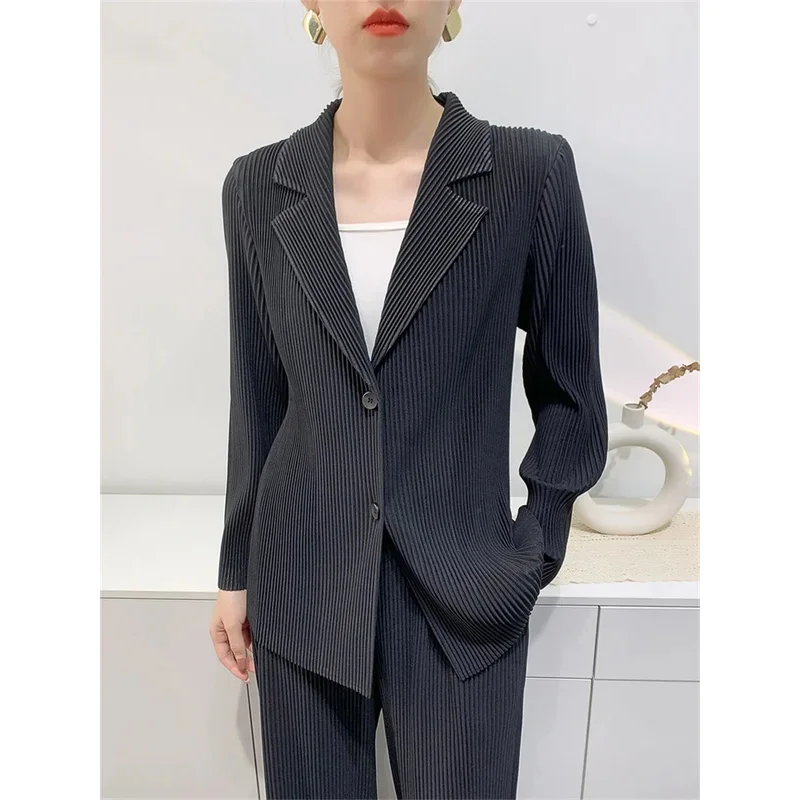 Autumn women's clothes Cardigan Large Toothpick Pleated Casual suit coat 2024 Design Comfortable Thickened Long-sleeved Jacket