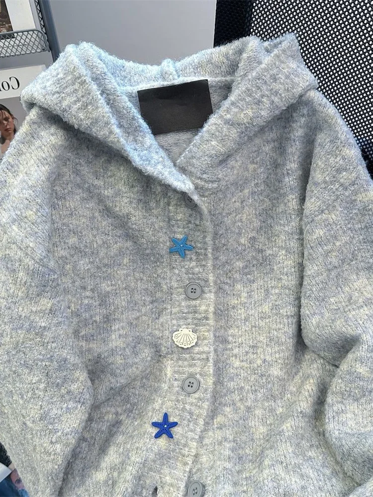 Luie Wind Retro Grijs Vest Vrouwen Leuke Knoppen Lange Mouw Losse Gebreide Truien Met Capuchon Preppy Stijl Zoete Zachte Tops Jassen