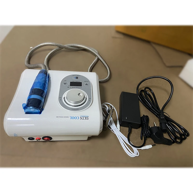 Cool and Hot Electroporation Cryotherapy Anti-aging RF Beauty Machine Skin Rejuvenation Skin Cooling Tight Face Lift 110V/220V