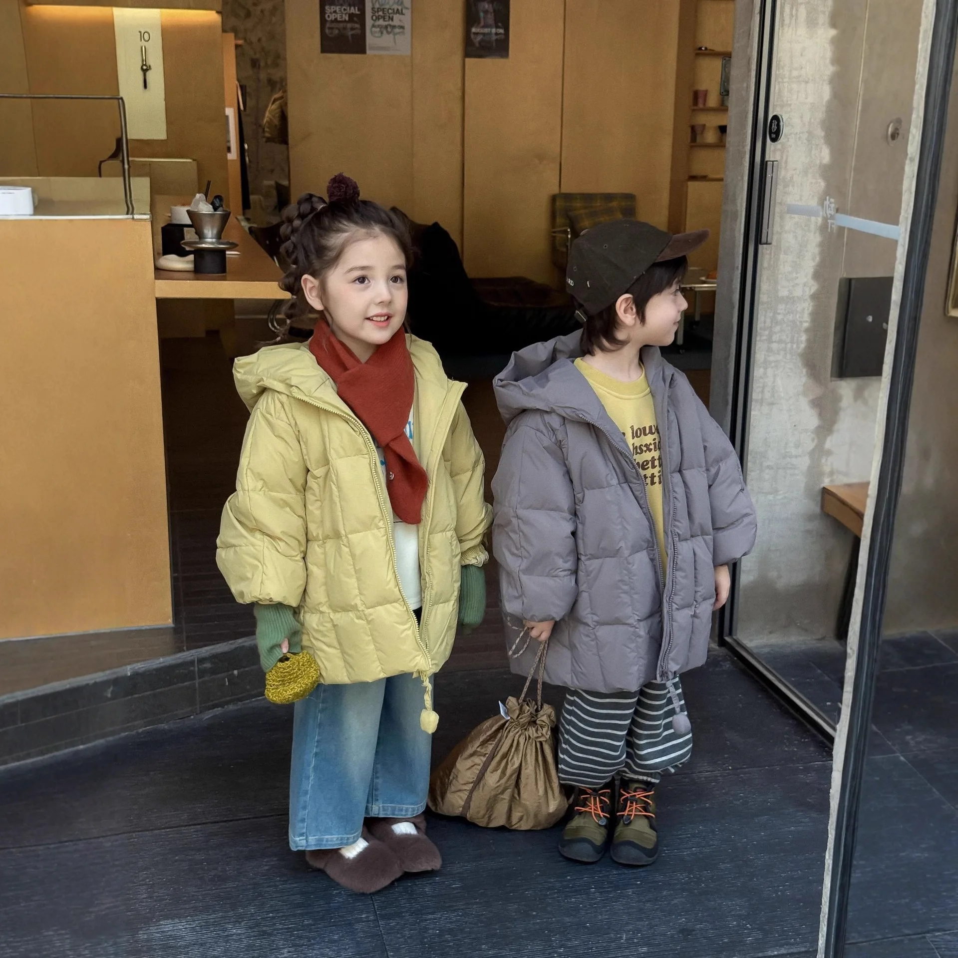 

Kids Clothes Down Jackets Winter New Style Hooded Mid-length White Down Children's Outerwear Baby Boys and Girls Daily Outwear