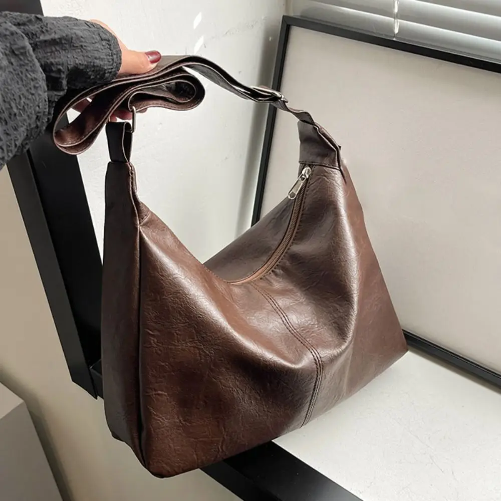 

PU Leather Versatile Shoulder Bag Korean Style Handbag Solid Color Crossbody Bag Large Capacity Ladies Luxury Tote Bag