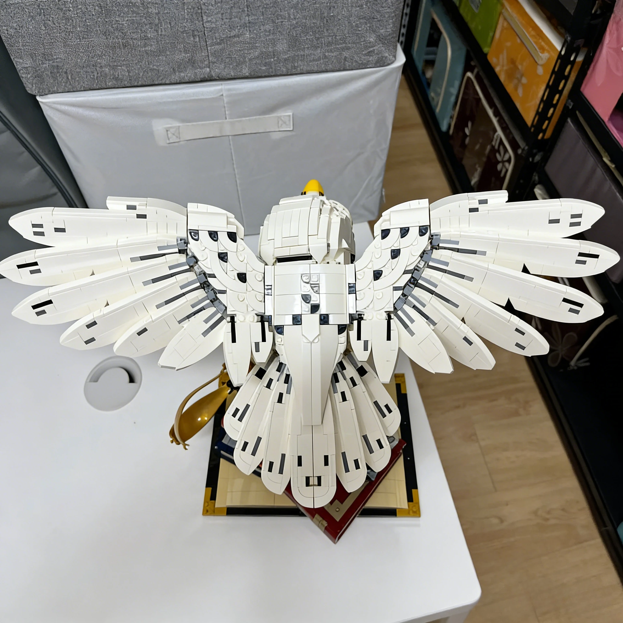 White Magic Owl Model 76391 Building Blocks Sets Suitable for Christmas Gifts Not Compatible with Legoed Particles,3010pcs.