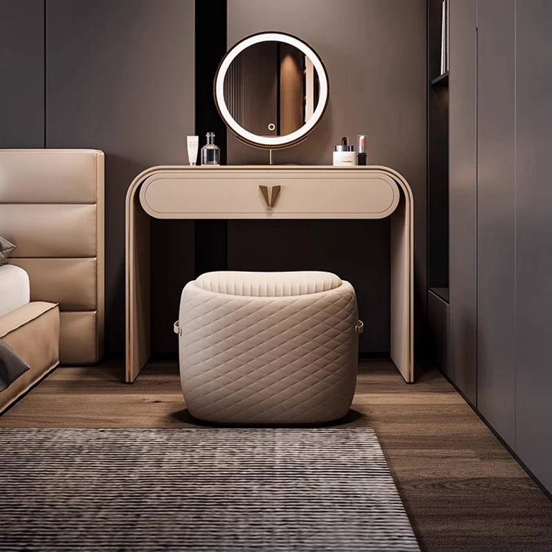 

Modern Italian Style Vanity Table Modern Design Mirror Unique Makeup Vanity Table Elegant Coiffeuse De Chambre Bedroom Furniture