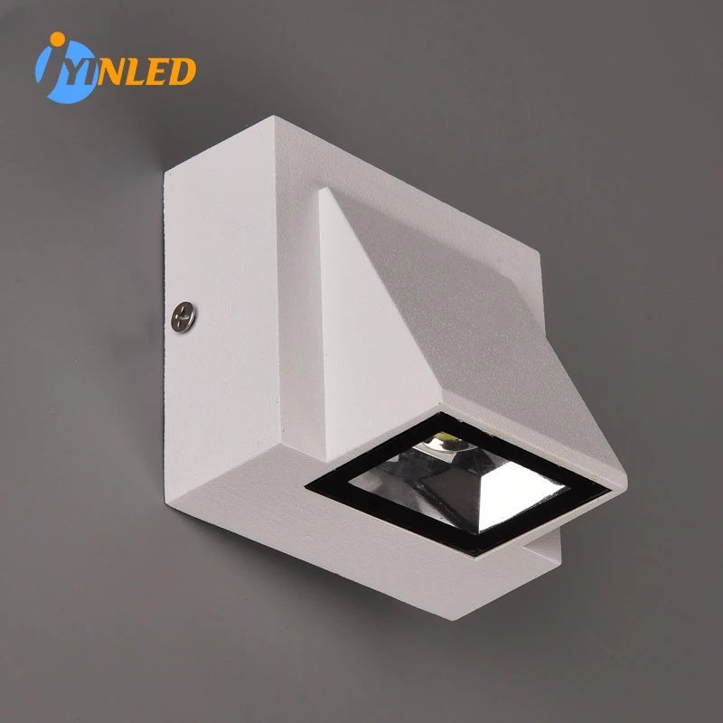 

LED Single Head Modern Wall Lamp Waterproof Porch Light IP65 for Outdoor Courtyard Gate Terrace Balcony Garden