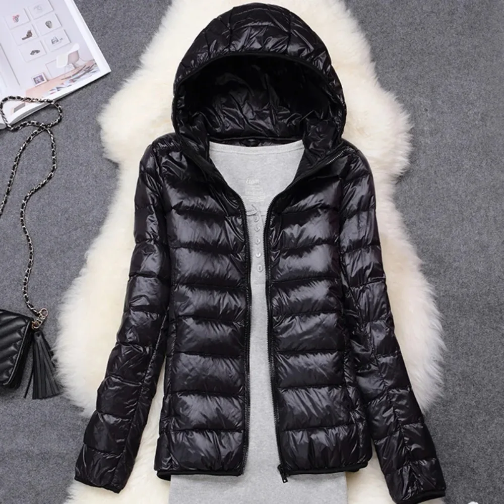 Women Puffer Jacket 2024 New Spring Autumn Female Ultra Light Weight Packable Hooded Down Coats Winter Inner Dock Down Coat